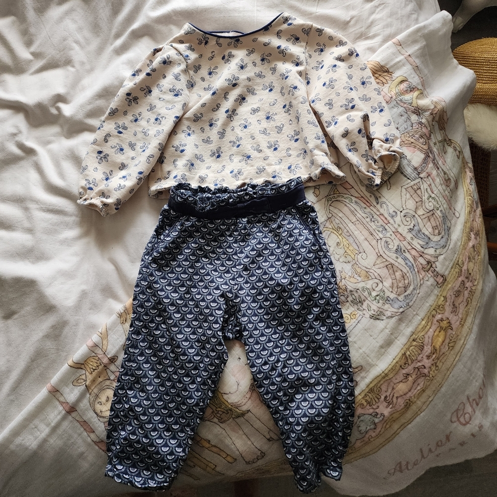 Obaibi Printed Fleece Sweatshirt with a crossed back and Pants